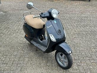 Vespa  LX 50 2T picture 7