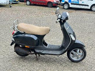 Vespa  LX 50 2T picture 6