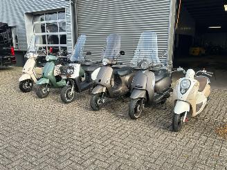danneggiata scooter Sym  Partij 6 scooters 2019/1