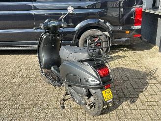 AGM  VX50 picture 3
