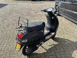AGM  VX50 picture 5