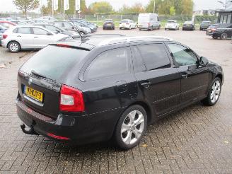 Skoda Octavia Combi 1.4 TSI Elegance automaat picture 5