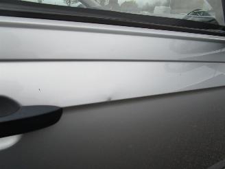 Volkswagen Polo 1.0 MPI Trendline 5drs picture 24