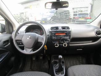 Mitsubishi Space-star 1.0 Bright picture 10