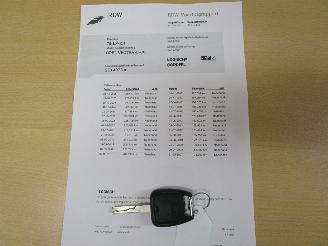 Opel Vectra GTS 2.2-16V picture 19