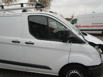Ford Transit Custom 290 2.0 TDCI L2H1 Economy Edition picture 25