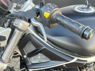 Suzuki Bandit 650 GSF Naked picture 13