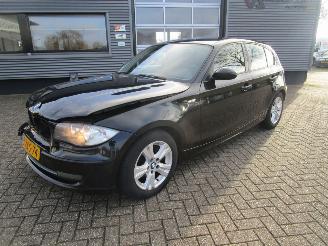 Avarii autoturisme BMW 1-serie 118D High Executive 2009/6