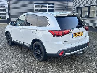 Mitsubishi Outlander 2.0 Instyle 7-pers picture 3
