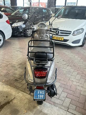 La Souris  Sourini picture 4