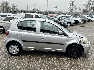 Toyota Yaris 1.3 VVT-i Sol Automaat picture 6