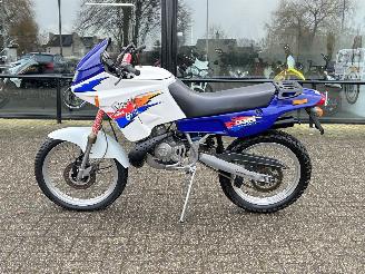Vaurioauto  scooters Derbi  Senda 6V 50 1996/5