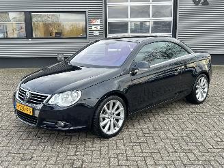 Vaurioauto  passenger cars Volkswagen Eos 2.0 T-FSI 200PK 2008/4