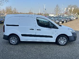 Citroën Berlingo 1.6 BlueHDI 75 Club marge picture 6