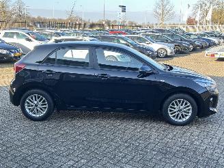 Kia Rio 1.0 TGDI DynamicLine picture 6