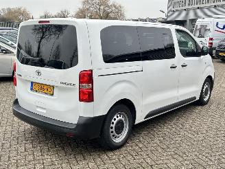 Toyota ProAce Shuttle 1.5 D-4D Cool Comfort Medium 9 personen picture 5