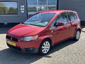 skadebil auto Mitsubishi Colt 1.3 Edition Two 5drs 2010/3