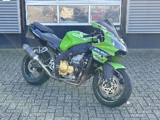 damaged motor cycles Kawasaki Ninja ZX - 9R  2000/6