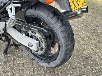 Yamaha FZS 600 Fazer picture 13