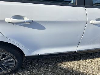 Peugeot 2008 1.2 PureTech Blue Lion picture 28