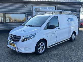 damaged commercial vehicles Mercedes Vito 116 CDI Lang Automaat 2018/1