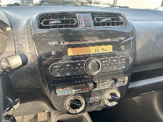 Mitsubishi Space-star 1.0 Inform picture 17