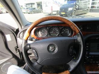 Jaguar XJ 3.5 V8 Executive Automaat picture 17