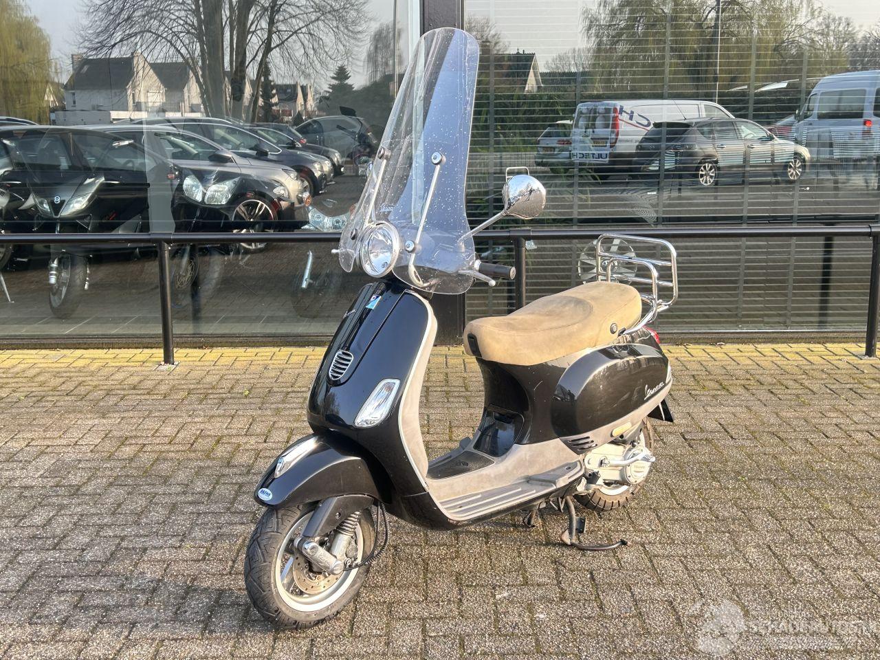 Vespa  LX 50 4T