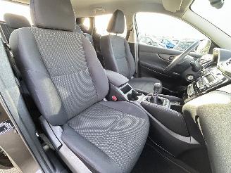 Nissan Qashqai 1.2 Acenta picture 12