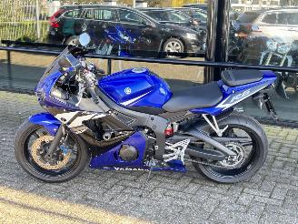 Yamaha YZF - R6  picture 6