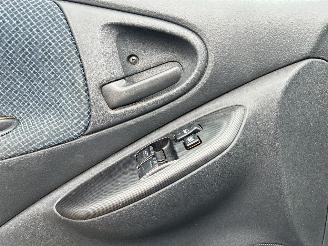 Toyota Yaris 1.3 VVT-i S-Line picture 18