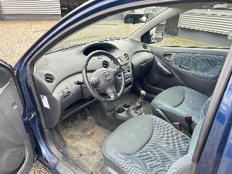 Toyota Yaris 1.3 VVT-i S-Line picture 9