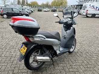 Honda SH 150 I picture 5