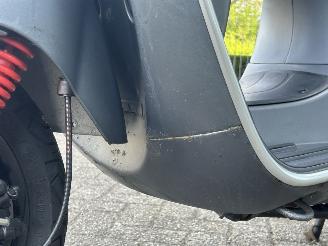 Vespa  GTS 300 Super Sport picture 9