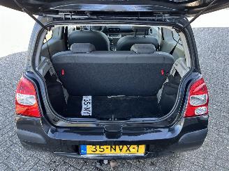 Renault Twingo 1.2 Night & Day picture 13