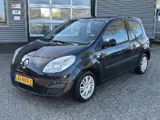 Unfallwagen Renault Twingo 1.2 Night & Day 2009/6