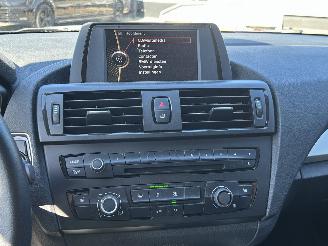BMW 1-serie 114i Business picture 20