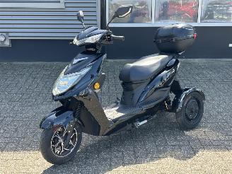 Vaurioauto  scooters Overige  Retelli Conforto Elektrische Driewieler 2024/10