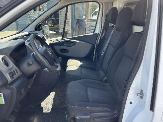 Renault Trafic 1.6 dCi T27 L1H1 Comfort picture 10