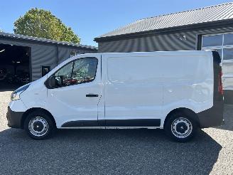 Renault Trafic 1.6 dCi T27 L1H1 Comfort picture 2