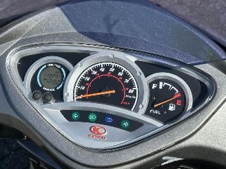 Kymco  People S picture 16