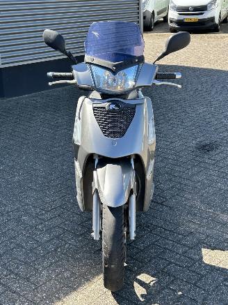 Kymco  People S picture 8