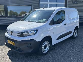 danneggiata veicoli commerciali Peugeot Partner 1.5 BlueHDI 100 S&S L1 2024/11