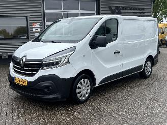 Unfall Kfz Van Renault Trafic 2.0 dCi 120 T29 L1H1 Comfort 2020/10