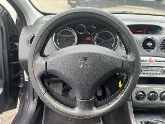 Peugeot 308 1.6 VTi XS picture 15