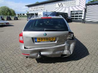 Skoda Octavia Combi 1.2 TSI Elegance picture 4