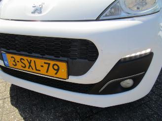 Peugeot 107 Active 5drs picture 22