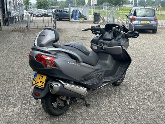 Suzuki Burgman 650 650ZA Executive picture 5