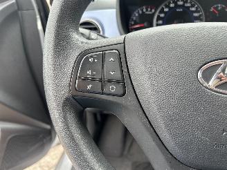 Hyundai I-10 1.0i i-Motion Comfort picture 17