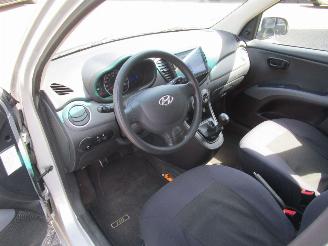Hyundai I-10 1.1 I-Drive cool picture 7